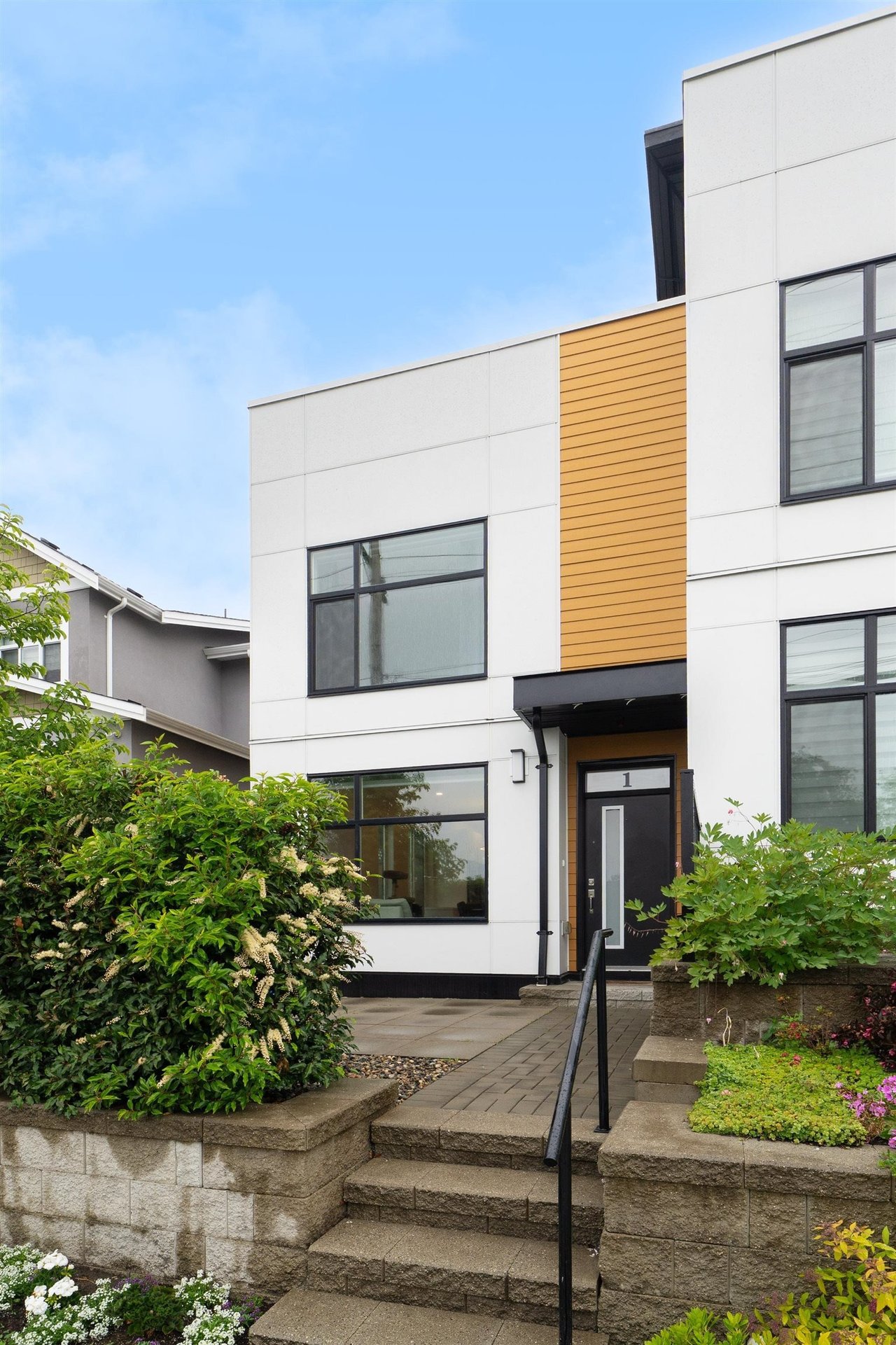 1211 Eighth Ave, #1