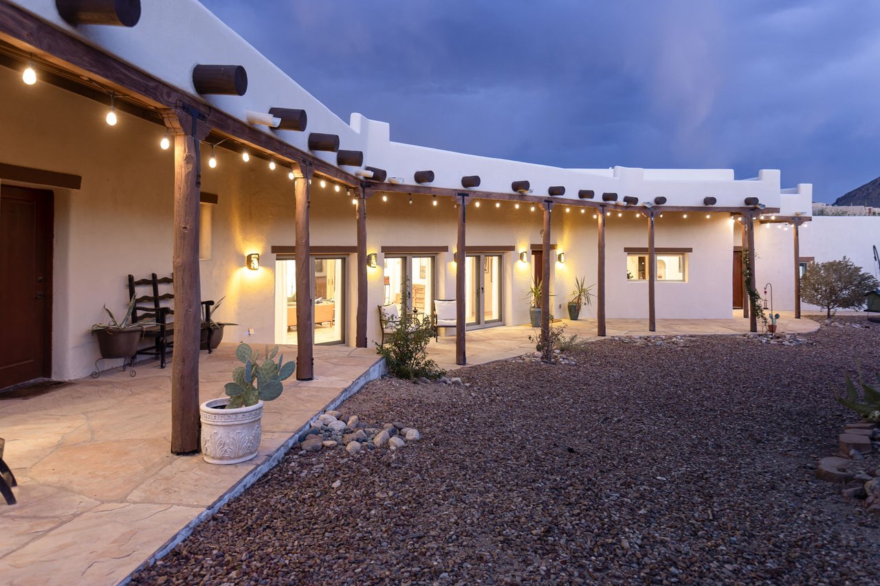 The Horseback House 