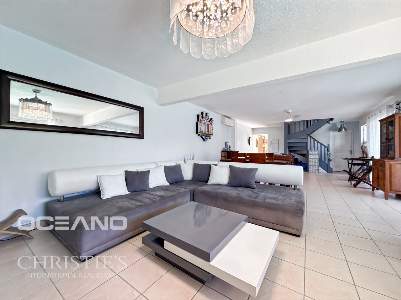 Spacious 3-Bedroom Villa + Studio – OYSTER POND