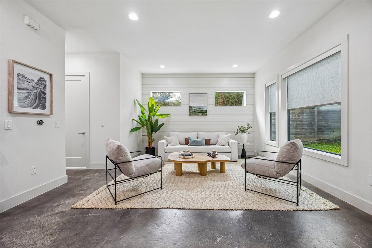 1118 Algarita Ave, Unit 2