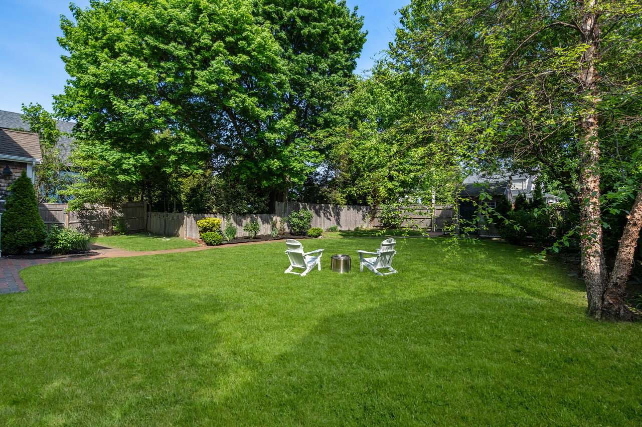 Coastal Luxury Meets Skyline Views in Squantum