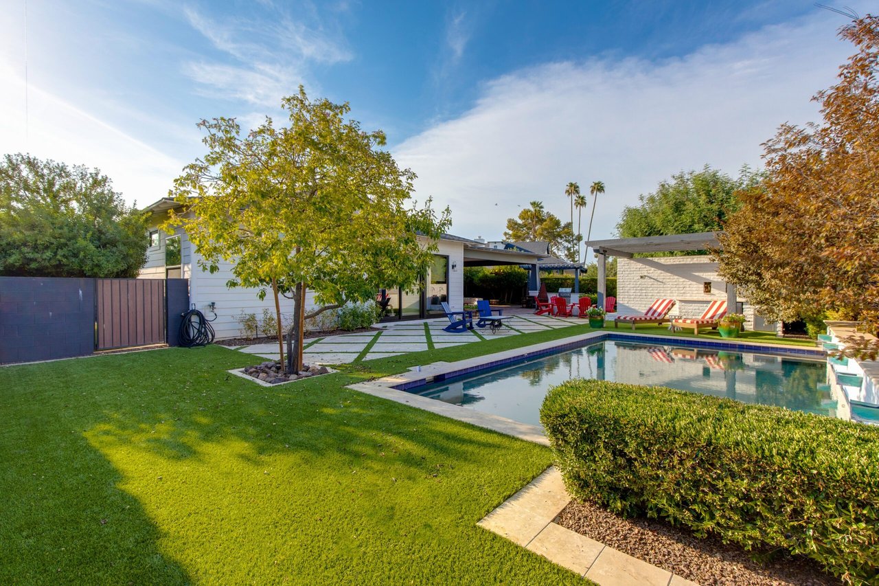 6647 E Calle Redondo