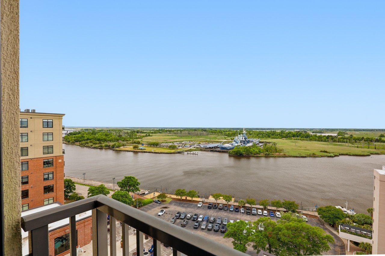 The Overlook at River Place
