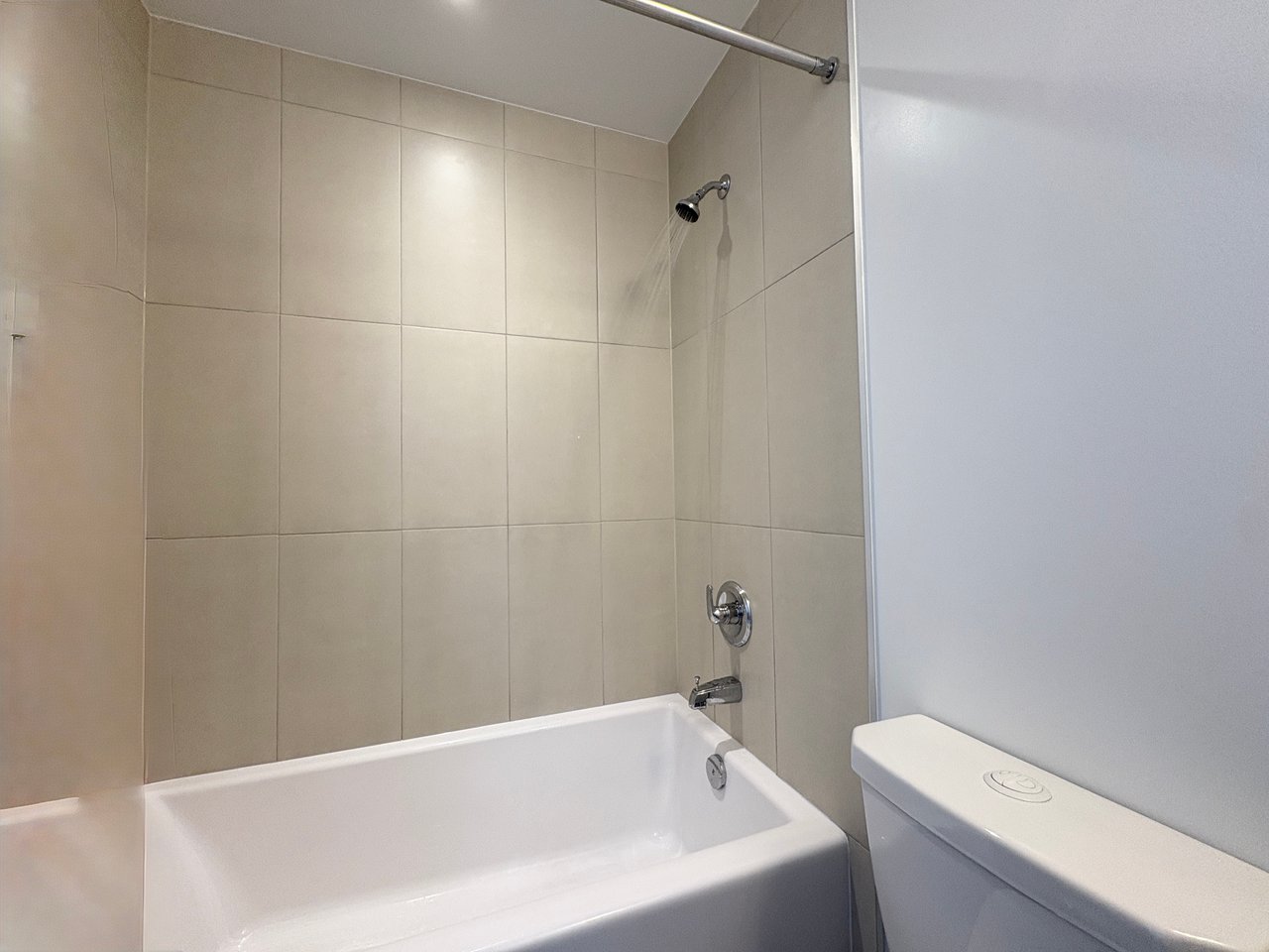 9 Mabelle Avenue, Toronto W08 Unit: 3425