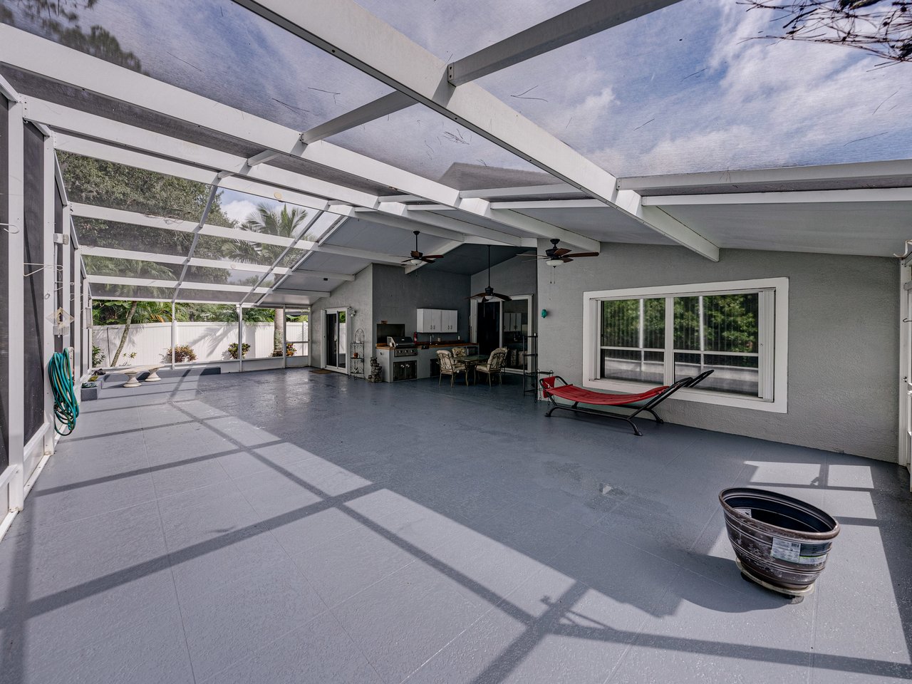 5137 NEW BRITTANY LN