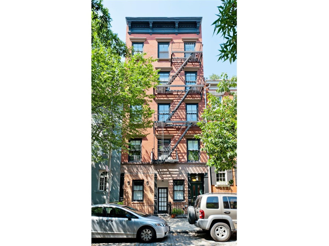 343 W 12th St, 2B