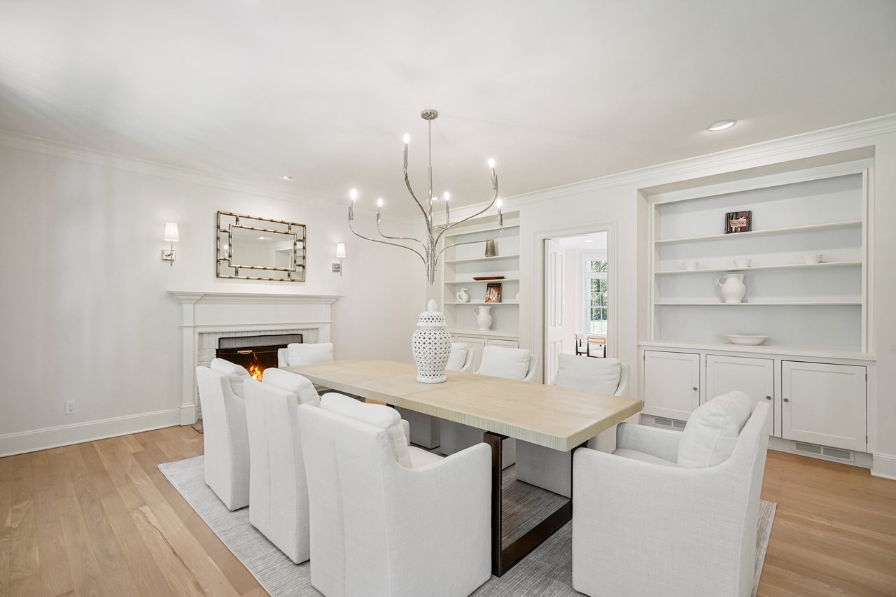 95 Narrows Road