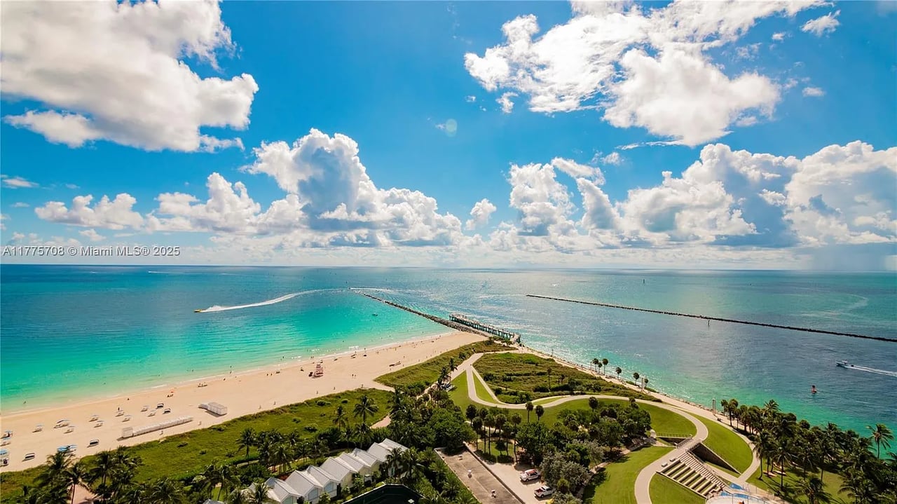 100 S Pointe Dr #1906/07