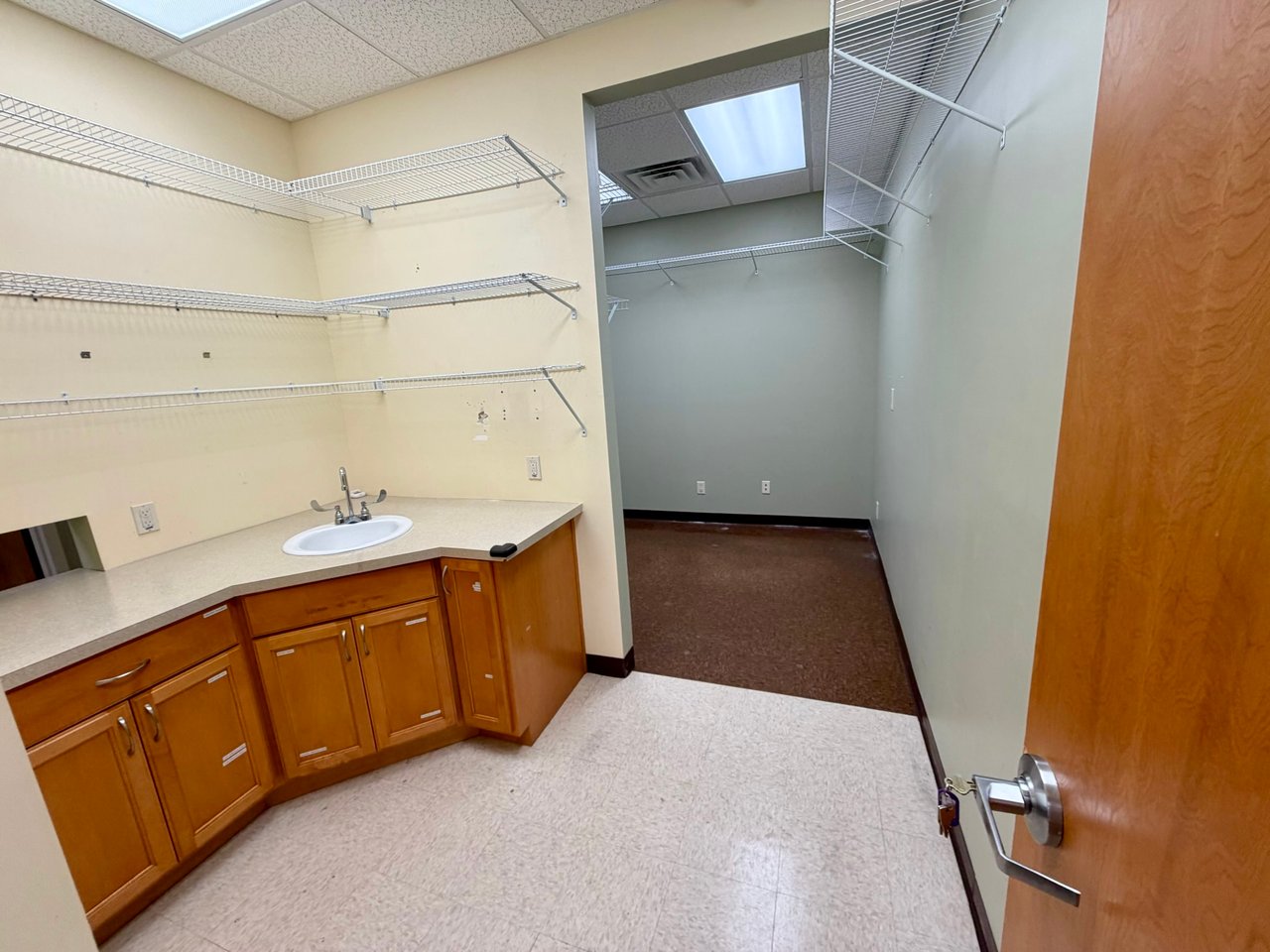 514 Mary Esther Cut Off NW