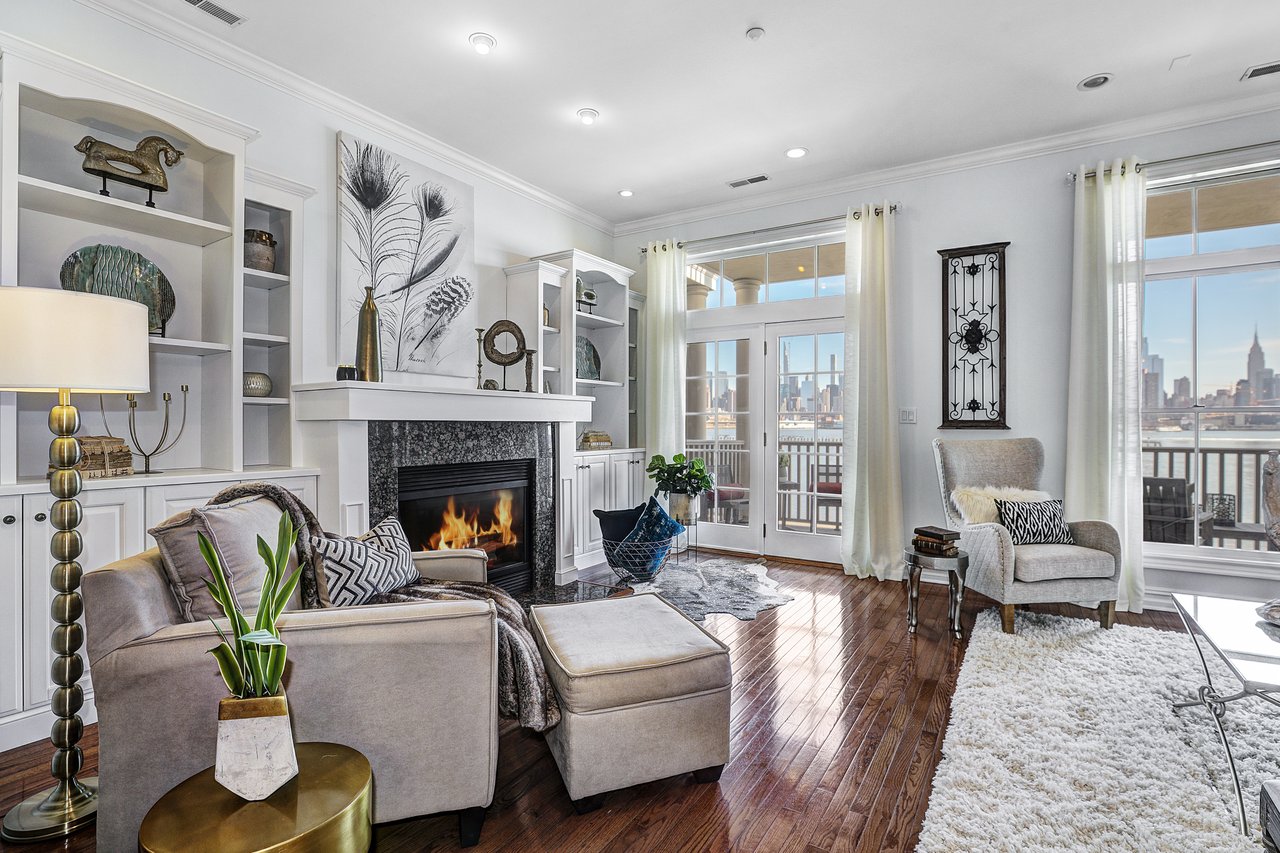 10 Regency Place - The Brownstones at Port Imperial