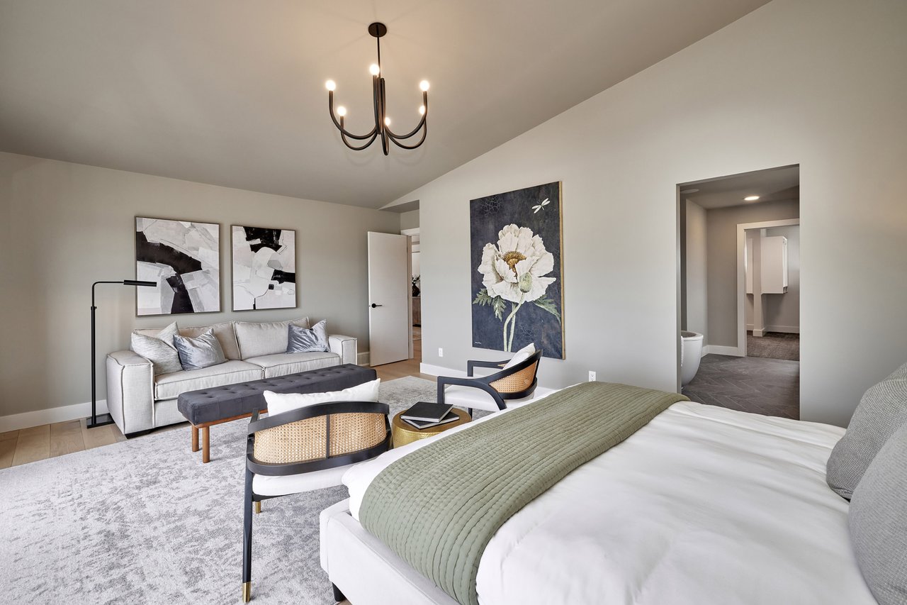 218 Aspen Summit Place SW