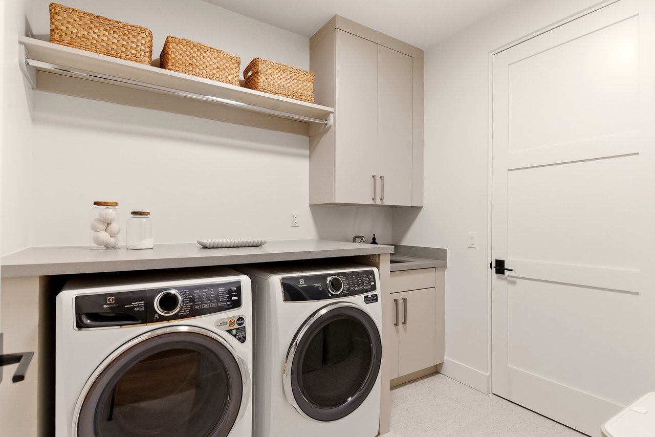 5000 N Camelback Ridge Drive 108