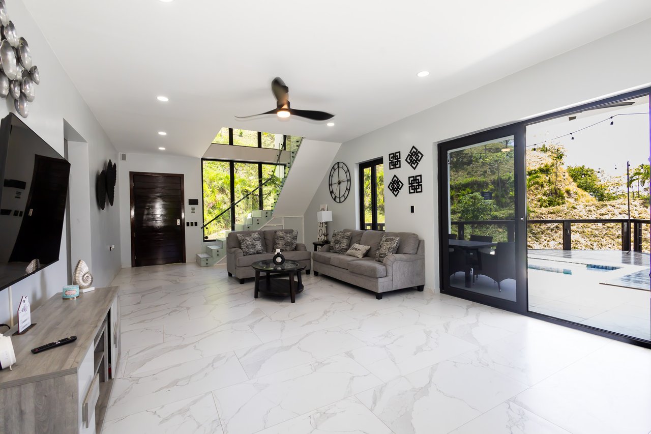 Casa Ramirez, Coral View Villages