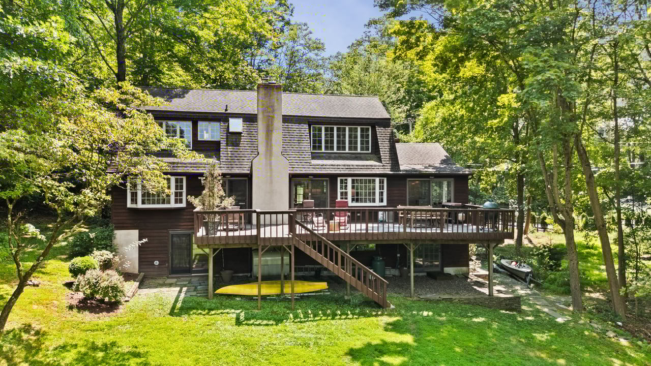 3 Truesdale Lake Drive