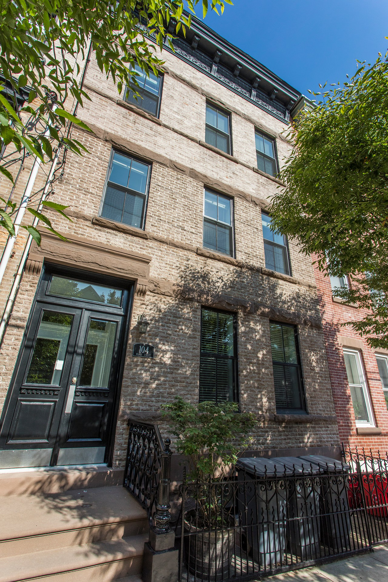 104 Maple Street, Weehawken