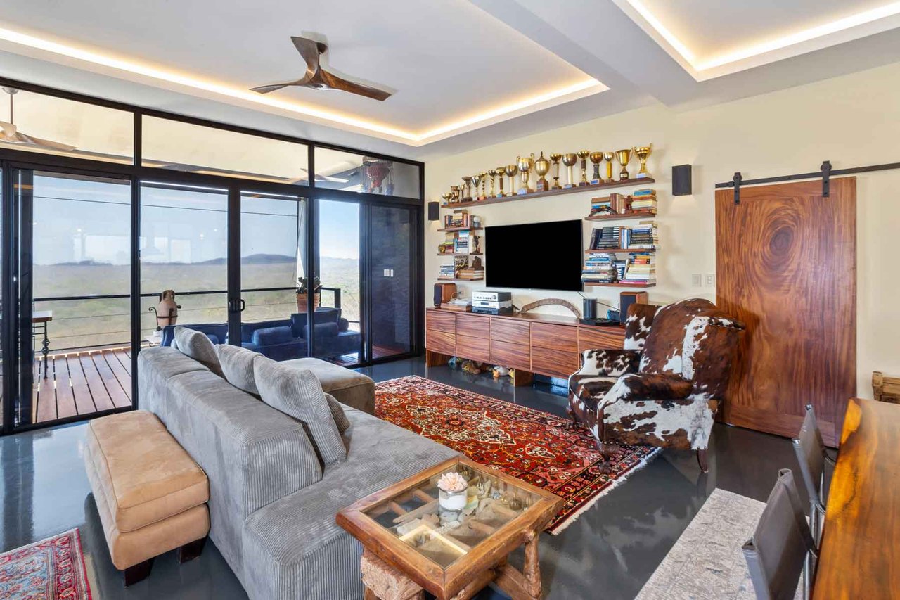 Casa Pico de Piedra | Charming Countryside Villa with Ocean Views Near Tamarindo