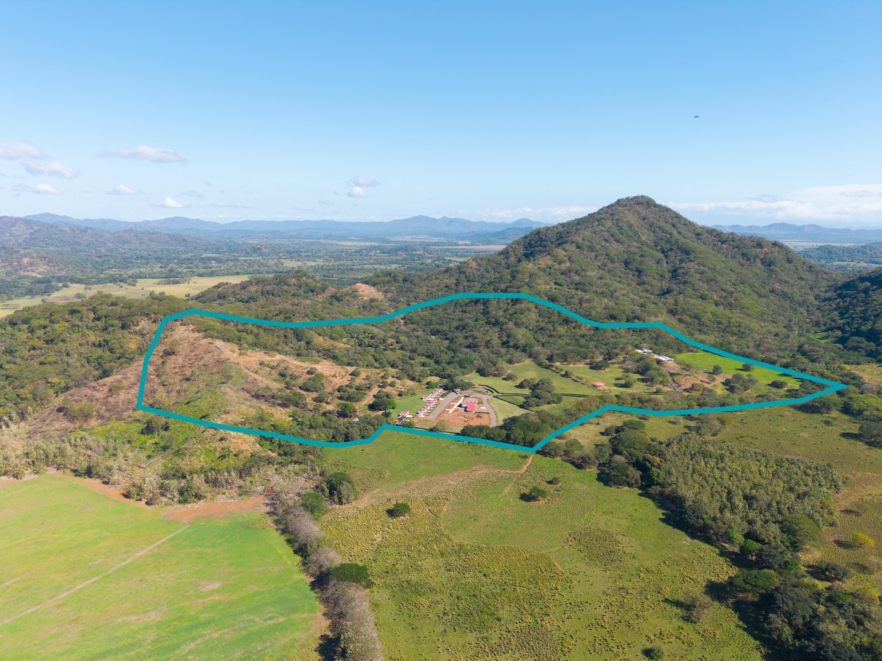 Finca Santa Elena | Countryside and Mountain Multiplex For Sale in 27 de Abril