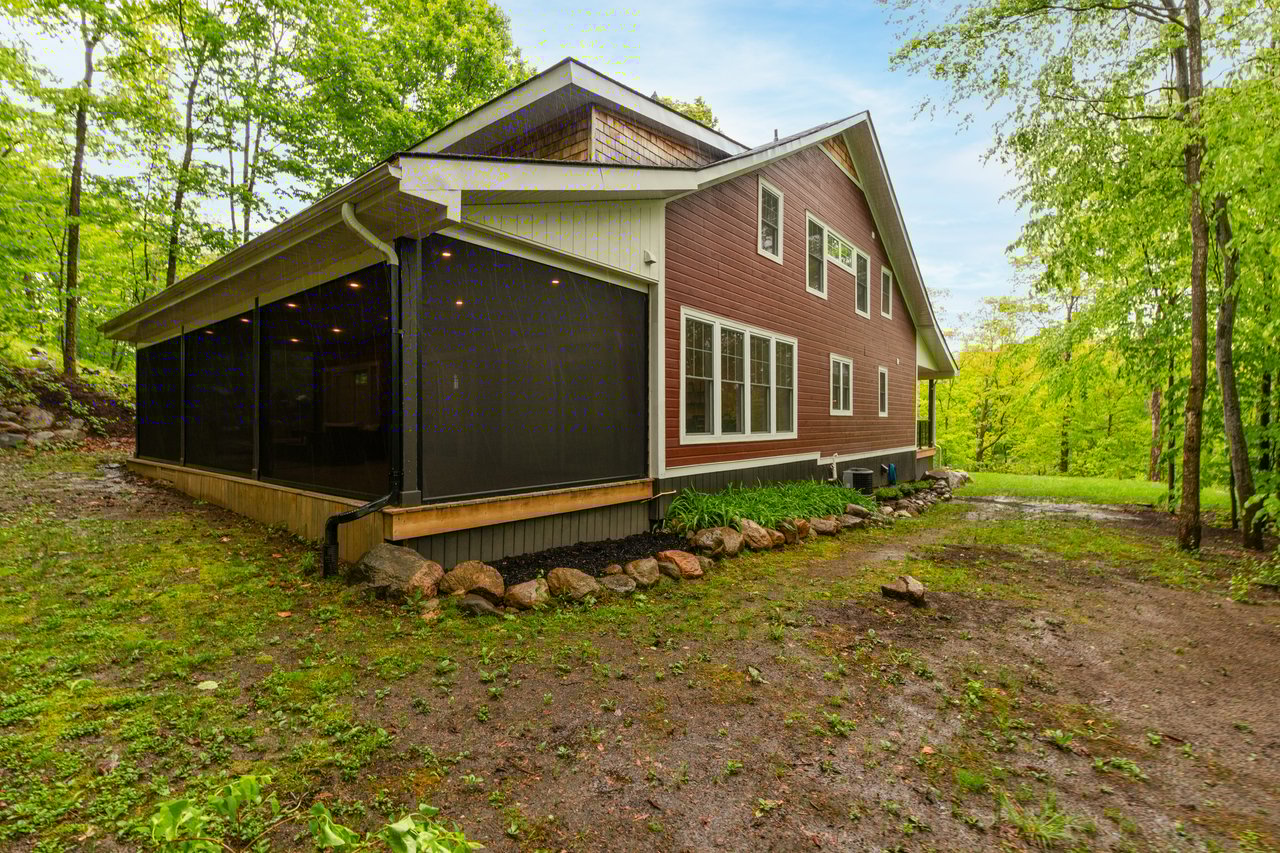 39 TODHOLM DRIVE