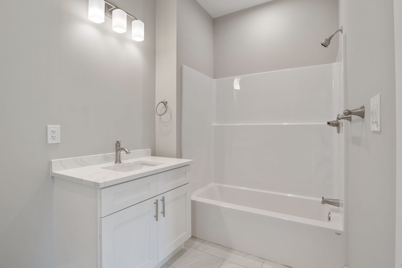 298 Main Street, 3A