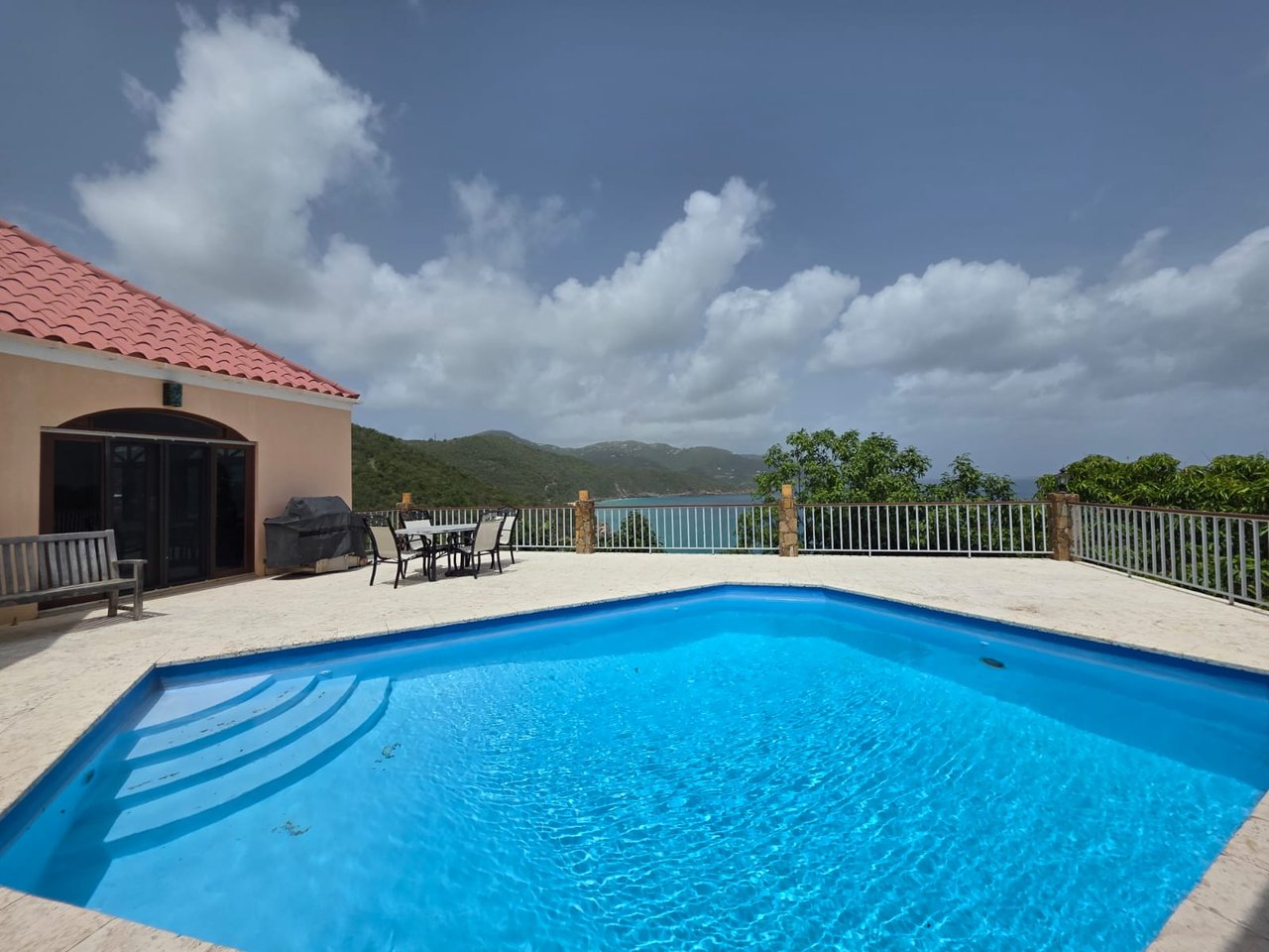 1136 Little Bay 5 Bedroom Home