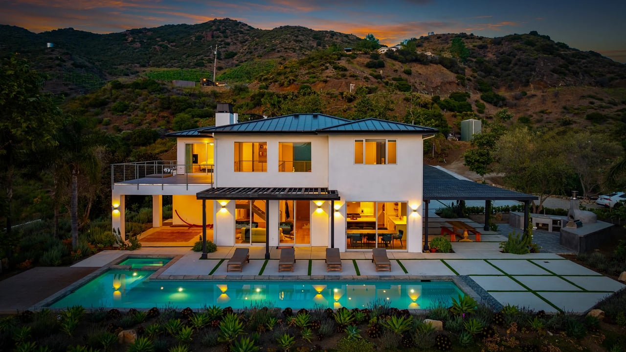 Casa Celeste by Oraklus