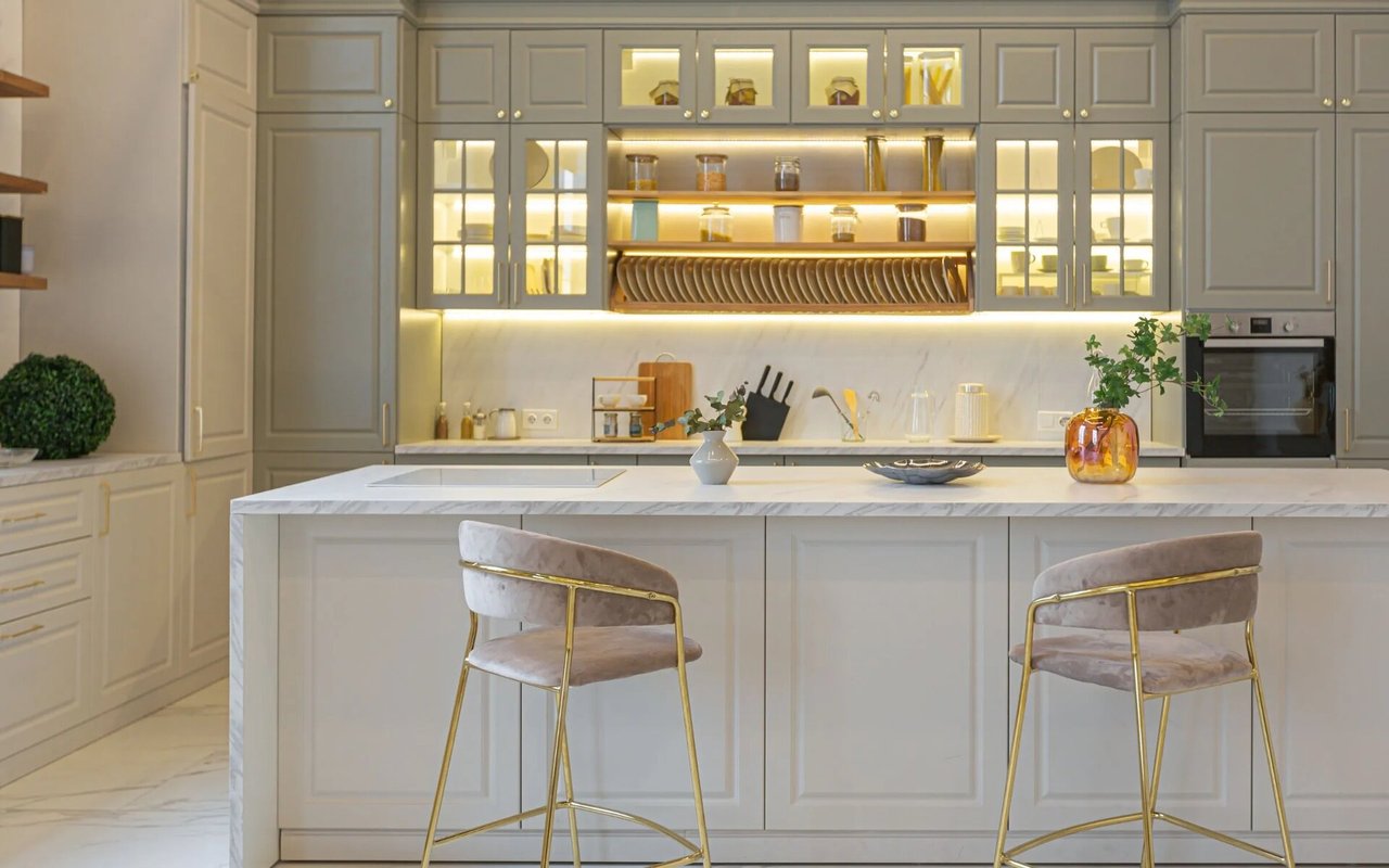 Don't Make These 7 Mistakes When You Buy Your First Home