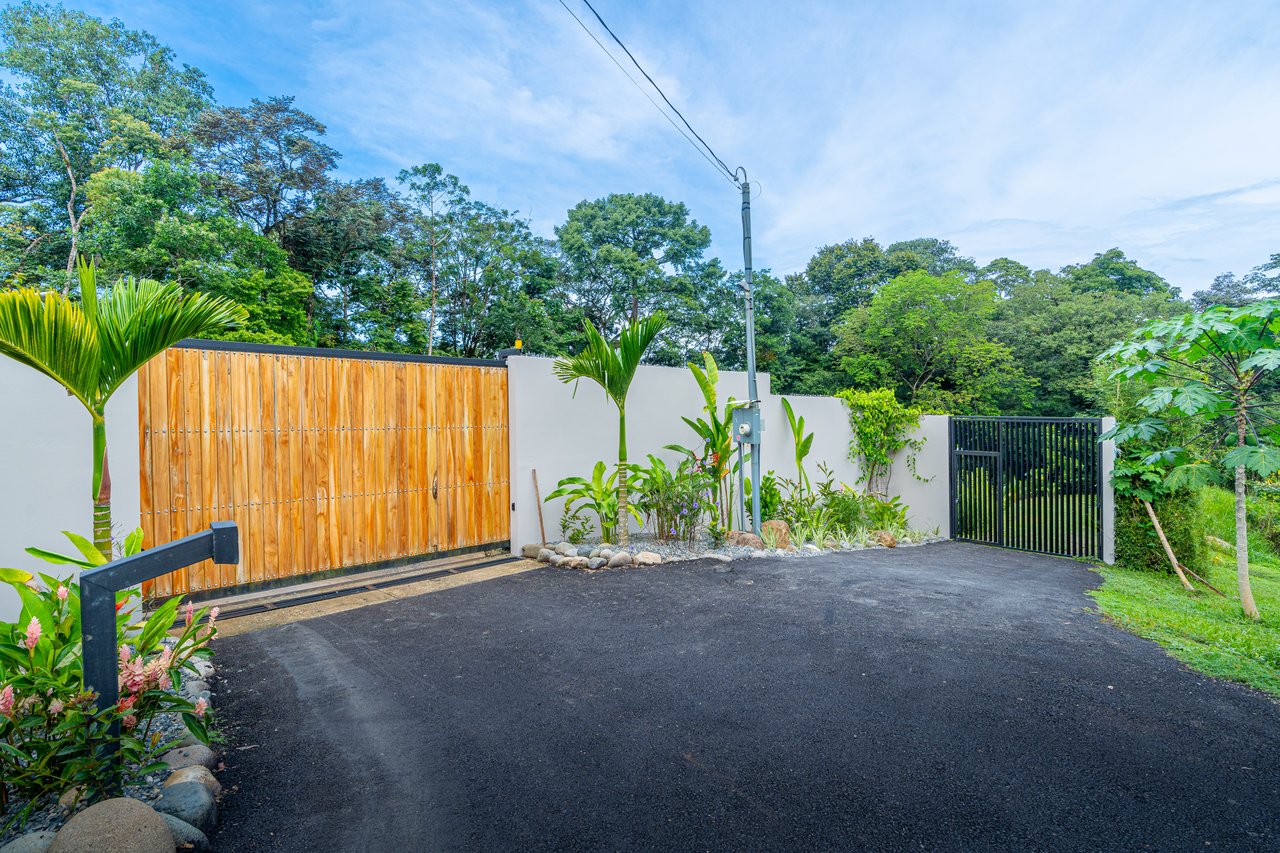 Conveniently Located Homestead in Gated Neighborhood w/ Paved Roads