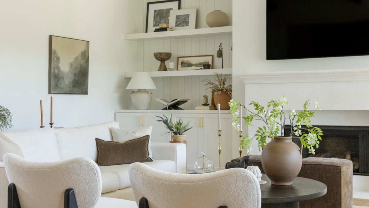 Why Homes That Feel “Move-In Ready” Sell Faster — Even If They’re Not New