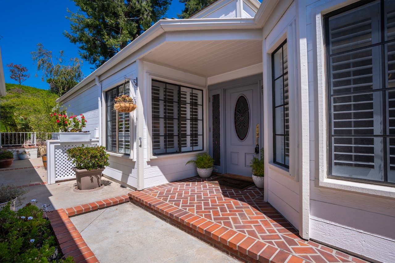 28385 Borgona, Mission Viejo 92692	