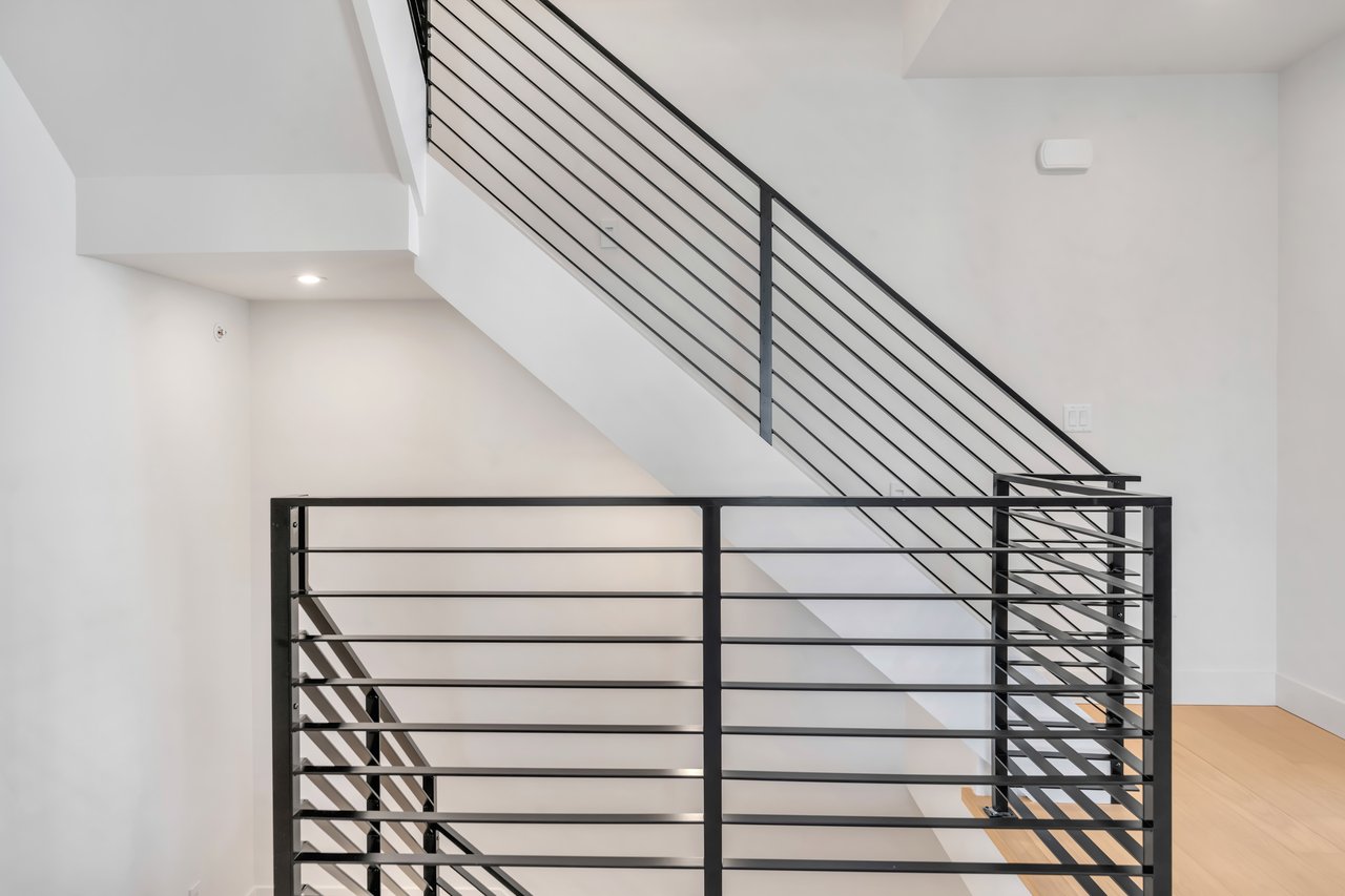 2220 Mackay Avenue B