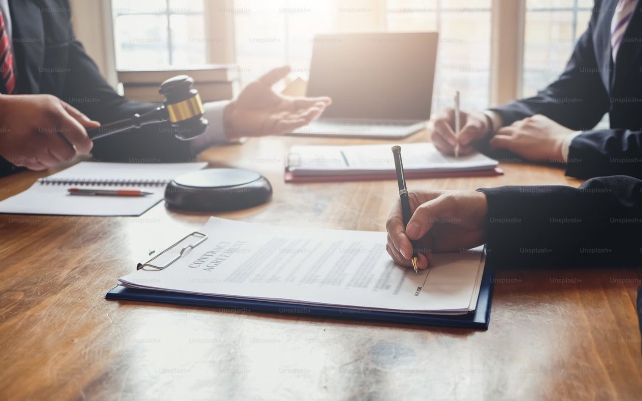 The Legal Aspects of Home Selling in Beverly Hills CA