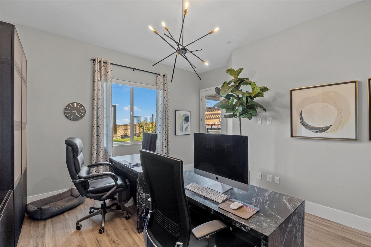 258 Shaded Canyon Drive