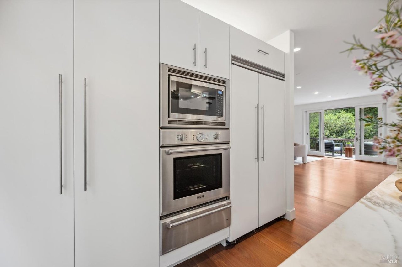Stylish Mill Valley