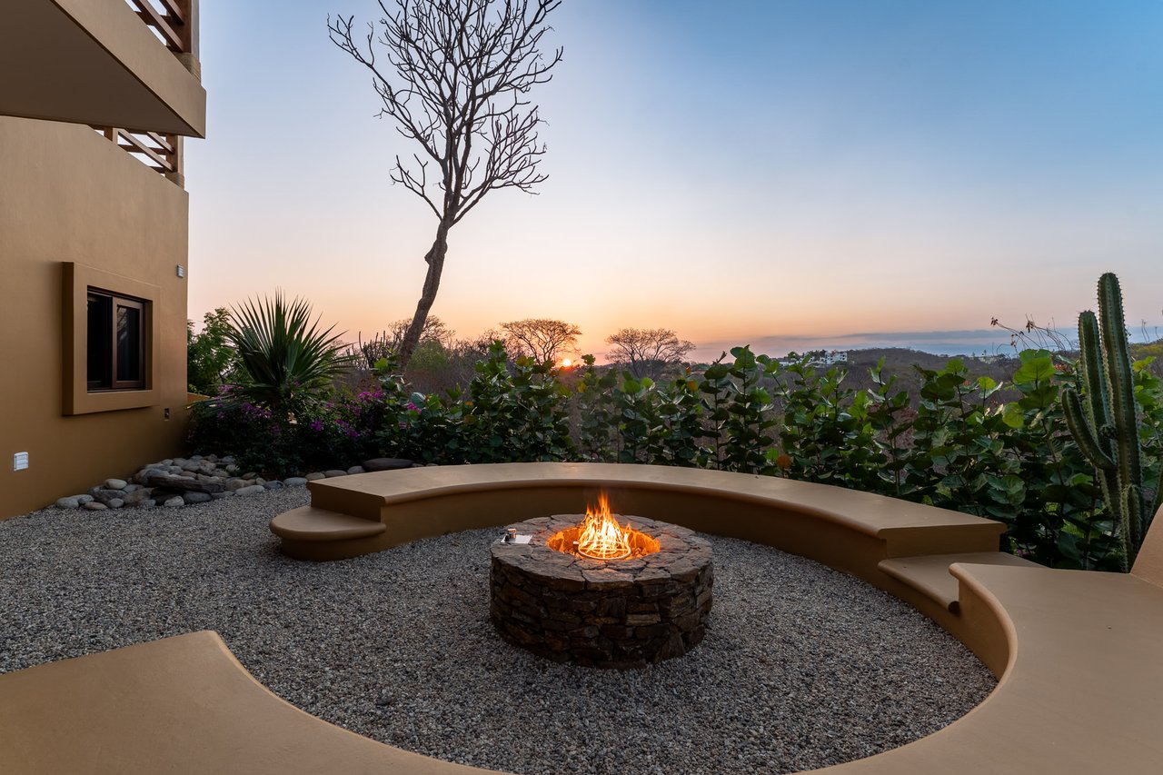 5 Bedroom, Single Family Home, La Cañada Casa A 