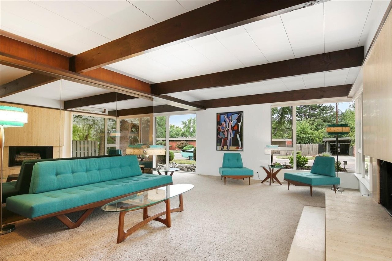 The Lusky House