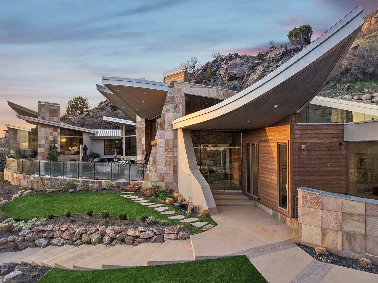 4141 E Canyon Estate Dr