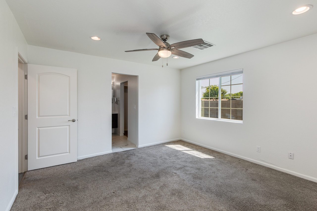 821 E Cavalier Dr.
