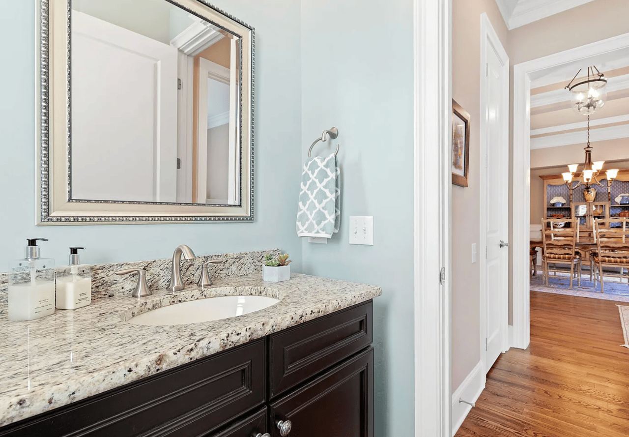 516 Nickel Creek Cir