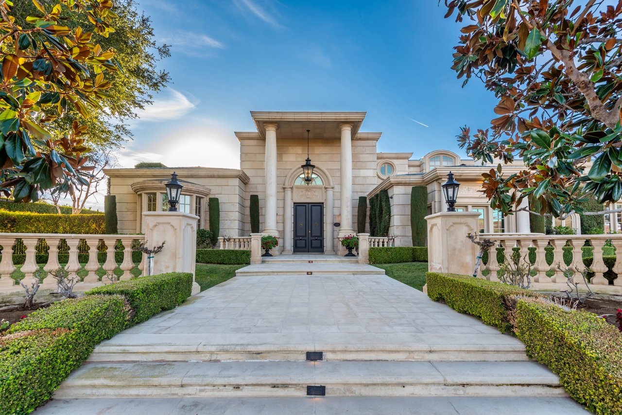 996 Vista Ridge Lane