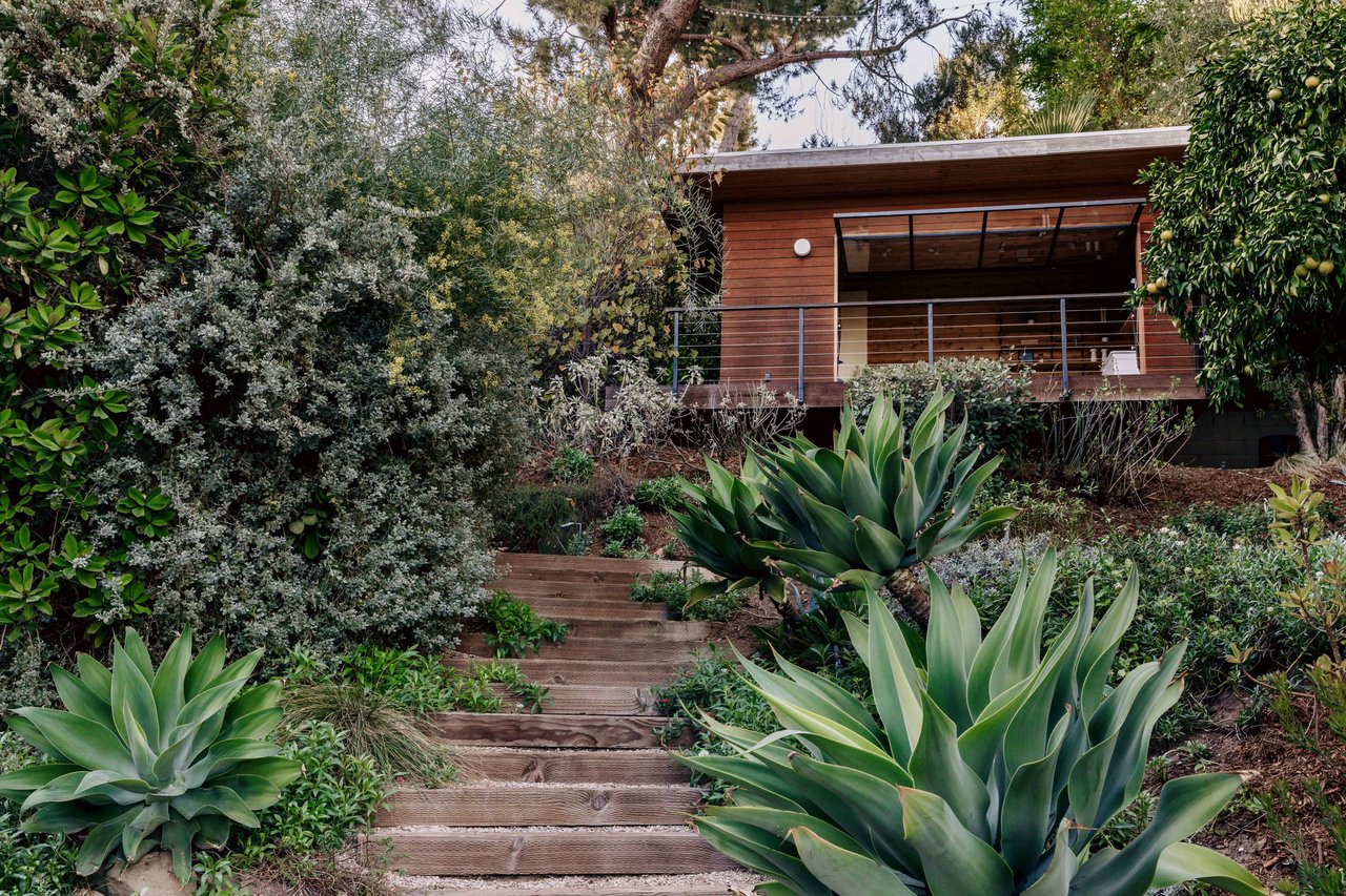 1942 Lemoyne St, Echo Park