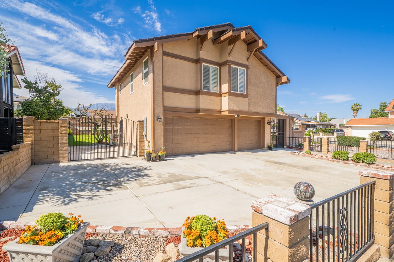 1525 Bridget Court