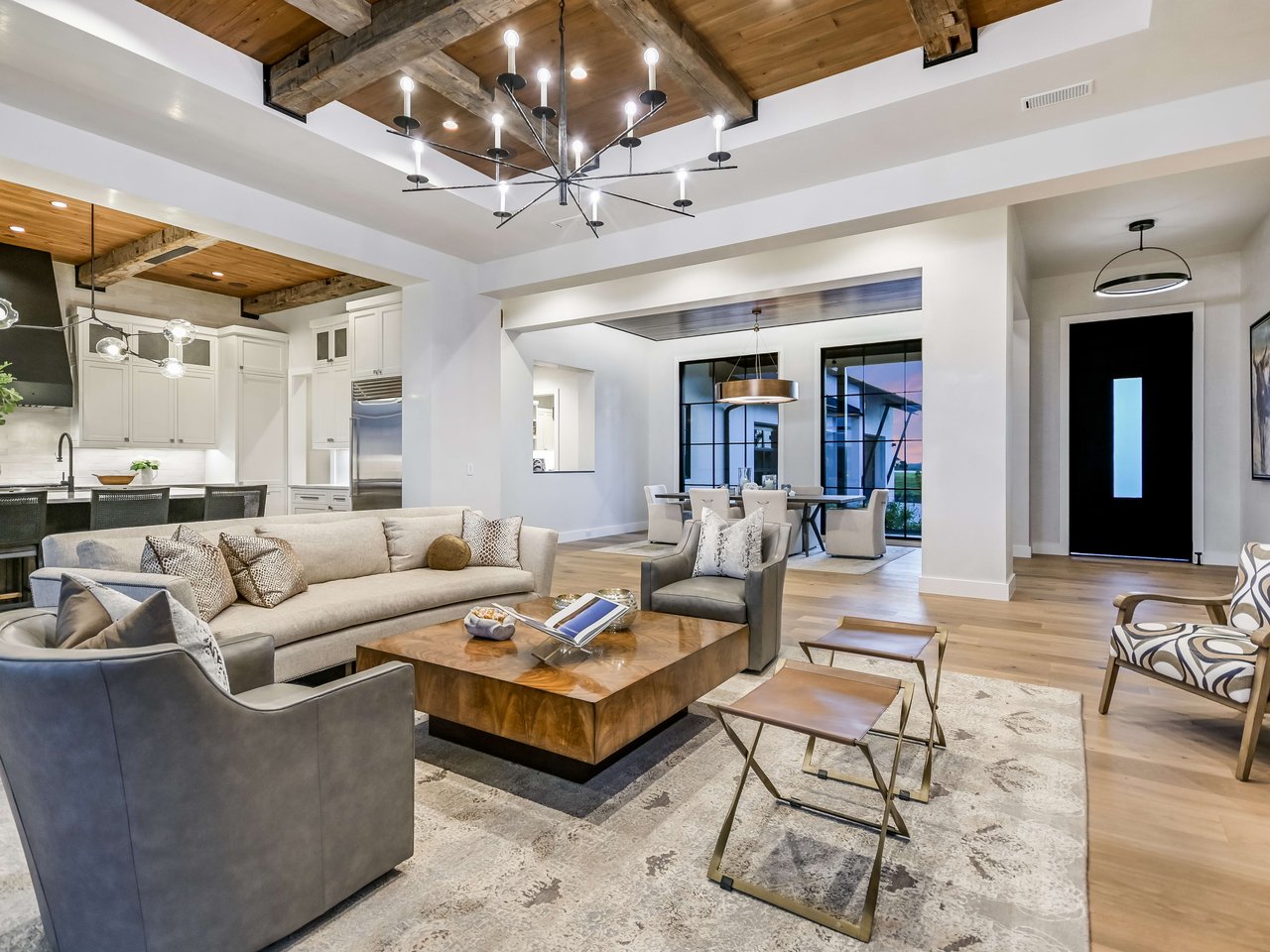 Alluring Amarra Masterpiece