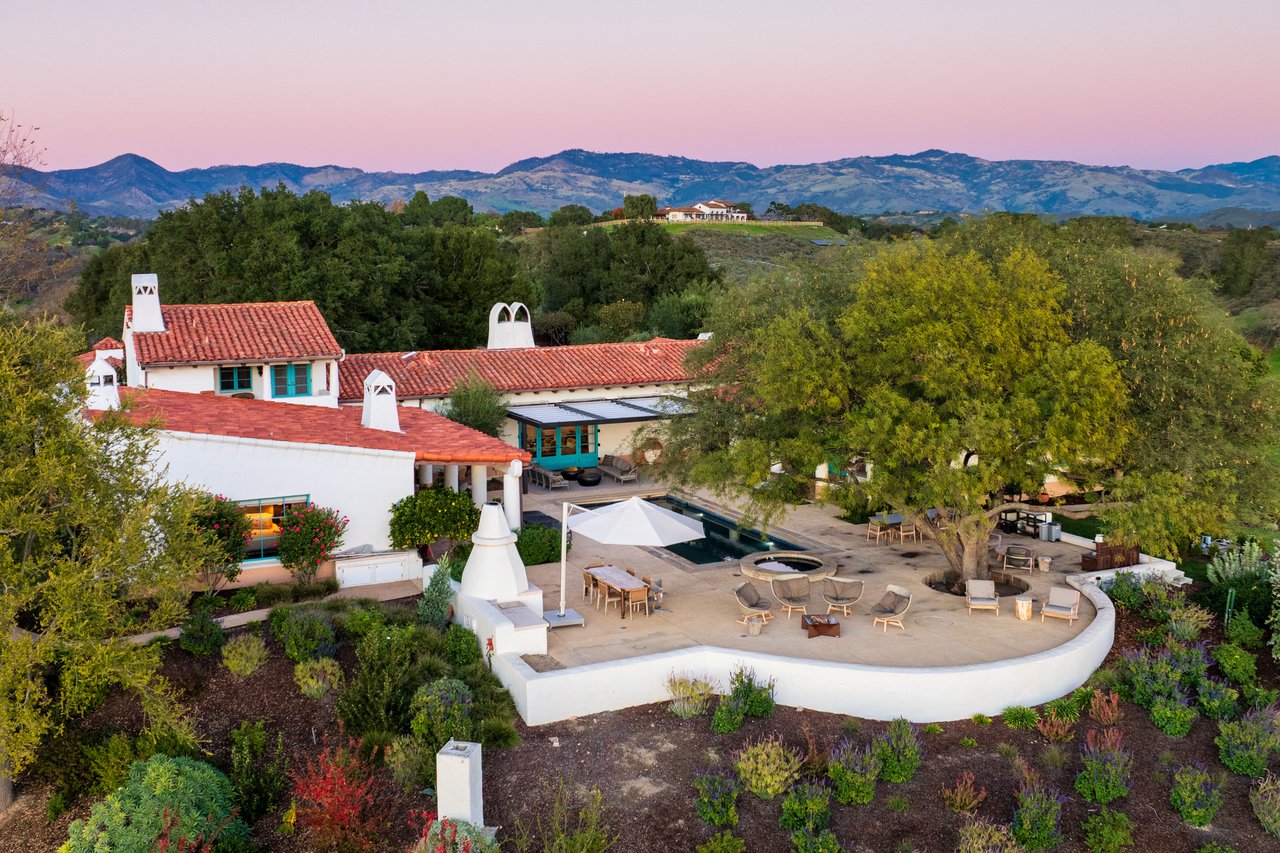 22 Acres of Timeless California Living
