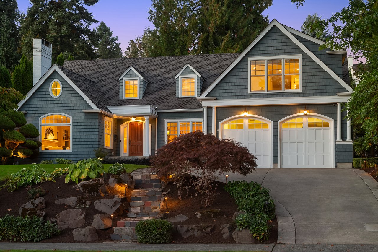 Darius Cincys sold single family home in Windermere, Seattle, Windermere Cape Cod home, represented the seller