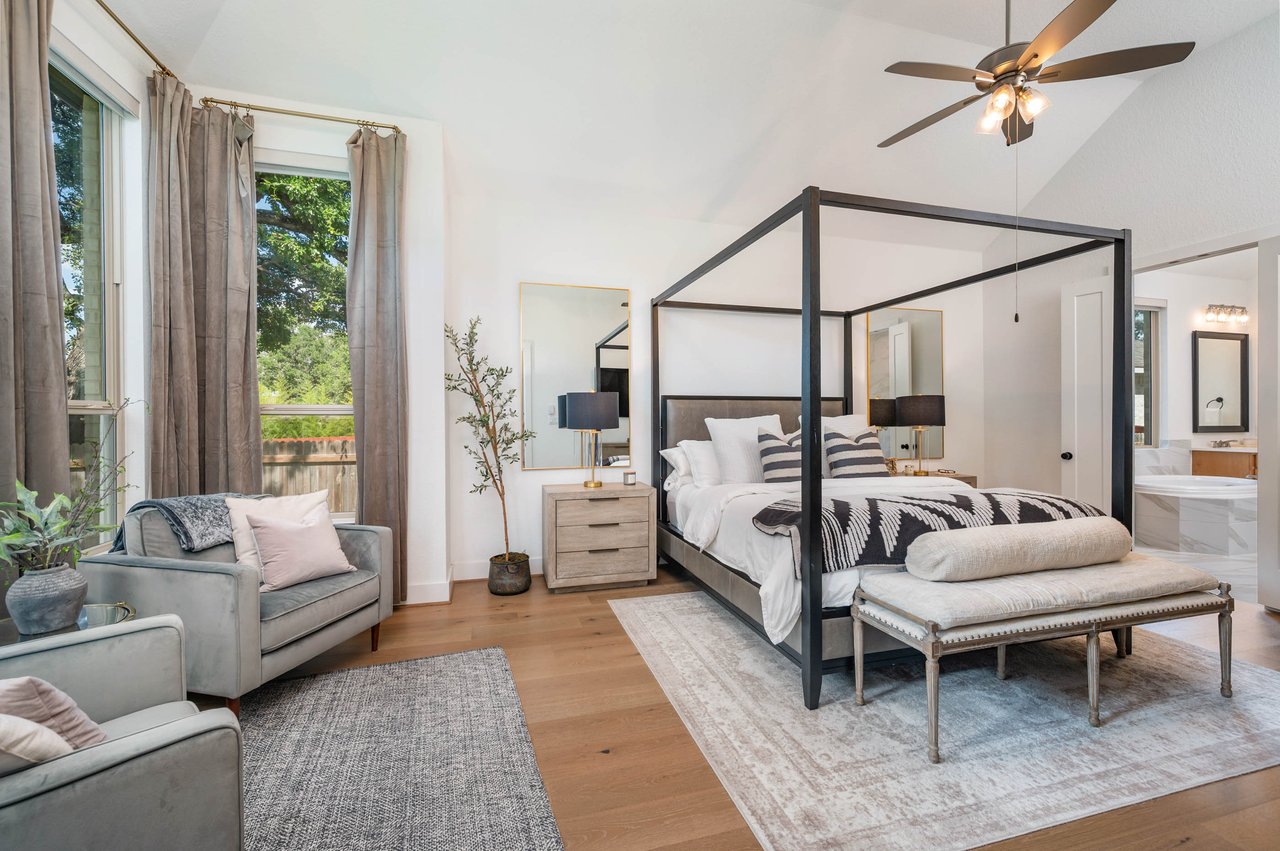 10039 Sarah Place