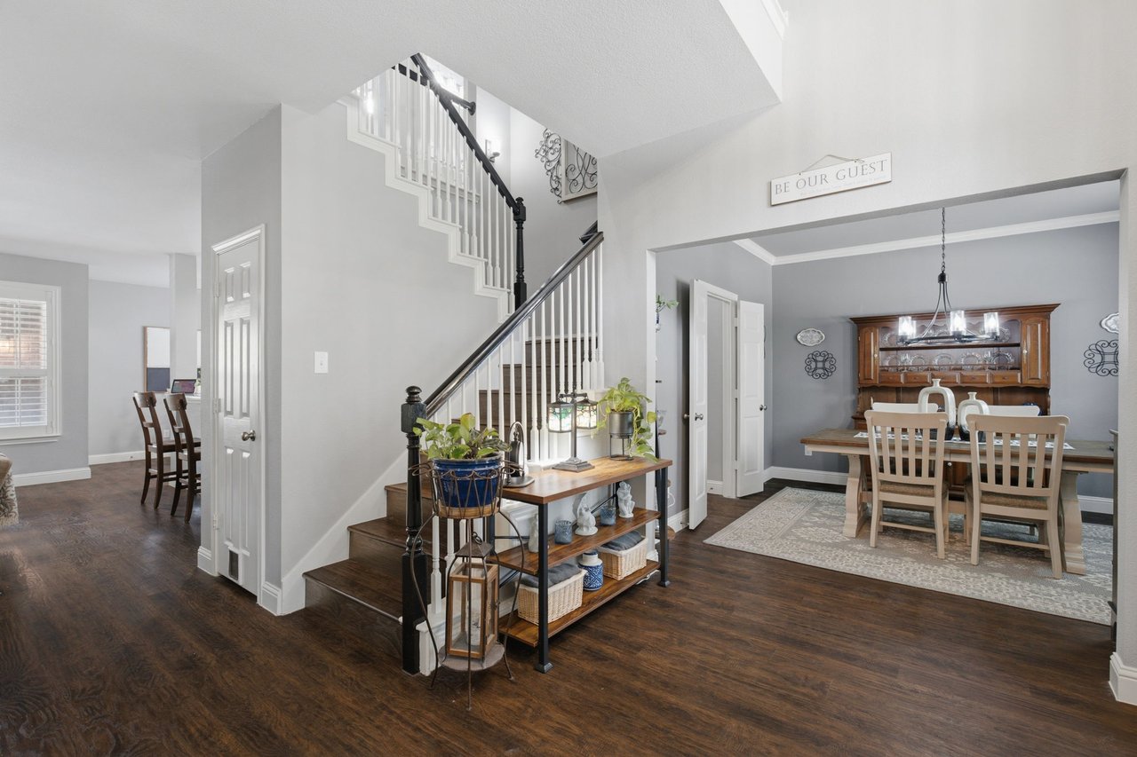 7005 Royal Glen Trail