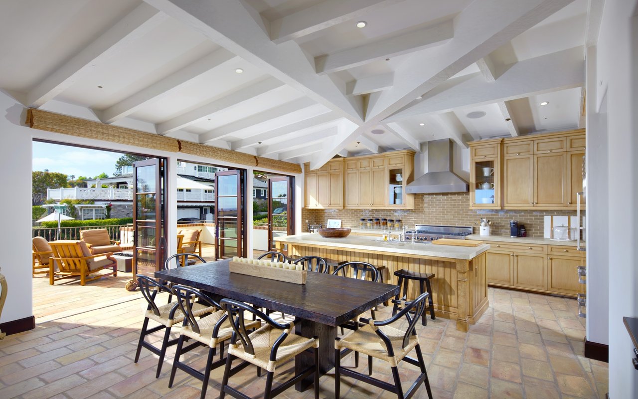 1292 Cliff Drive