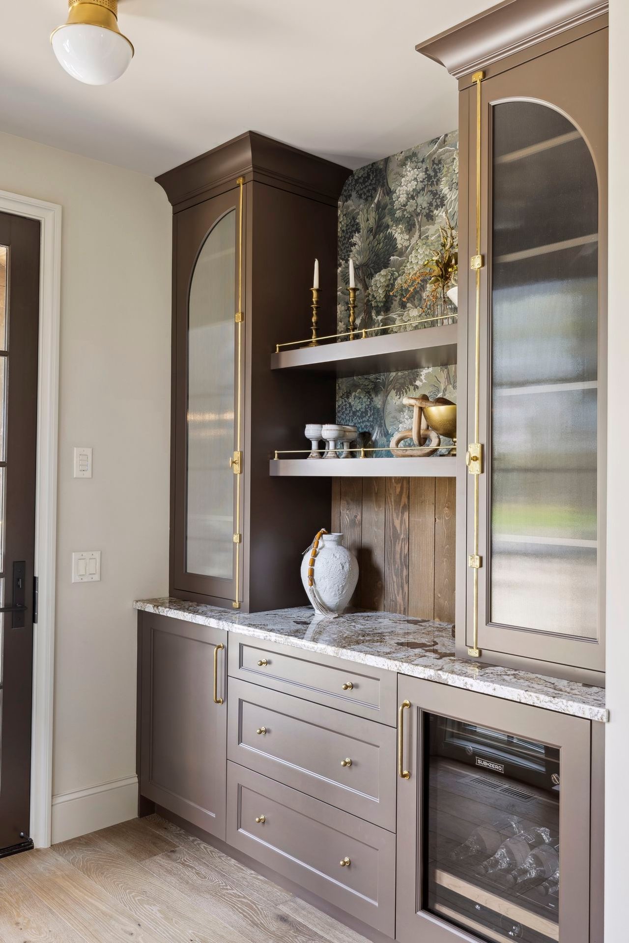 2295 Tamarack Drive, Medina