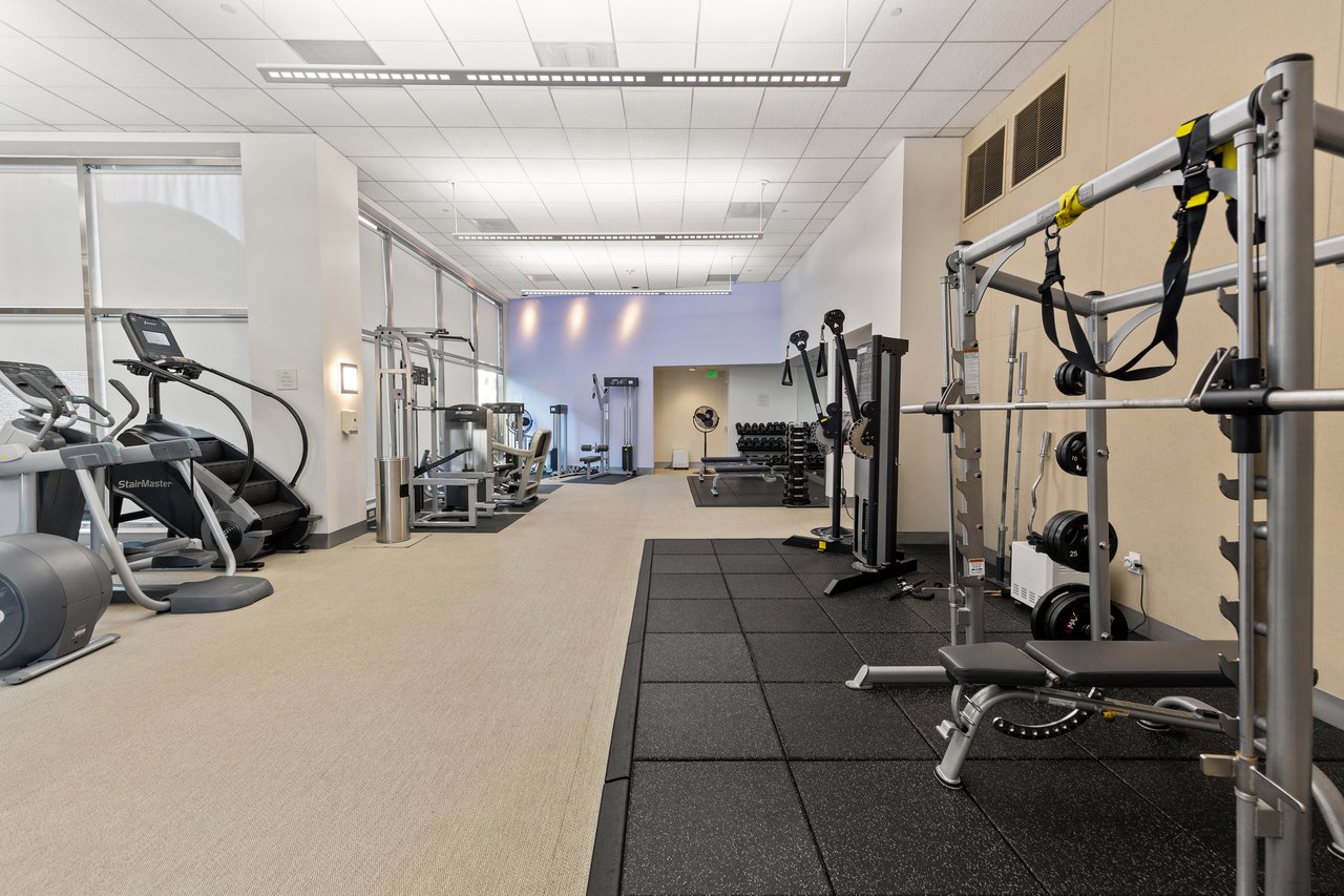 Elevated Corner with Downtown/Bay Views