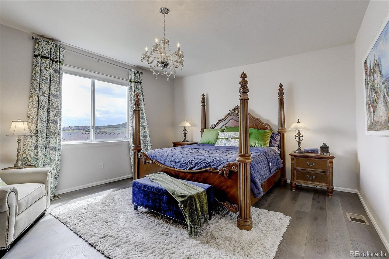 6898 Petunia Pl